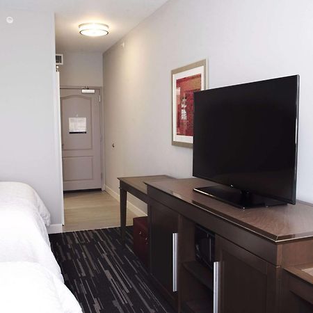 Hampton Inn & Suites Des Moines/Urbandale Ia מראה חיצוני תמונה