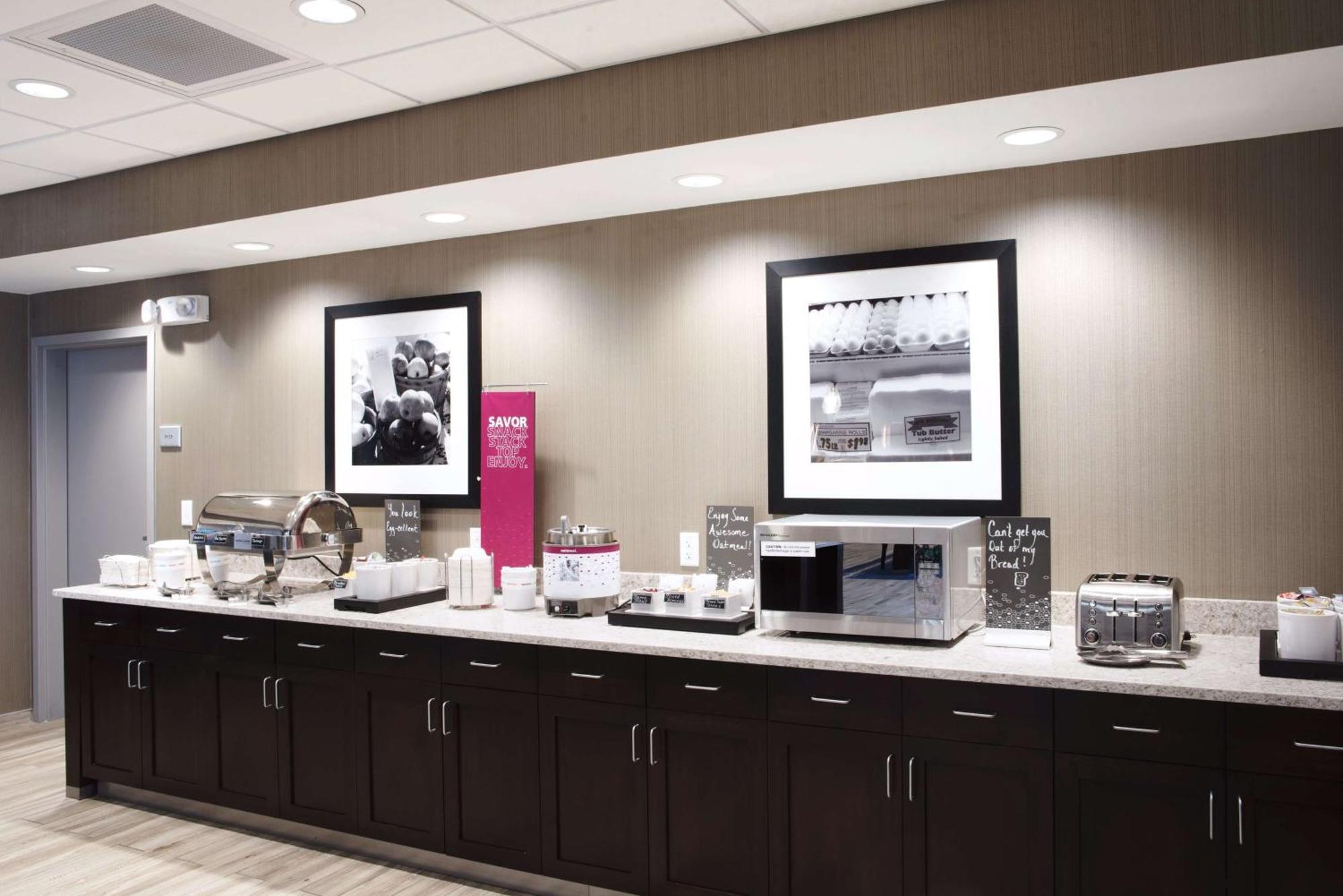 Hampton Inn & Suites Des Moines/Urbandale Ia מראה חיצוני תמונה